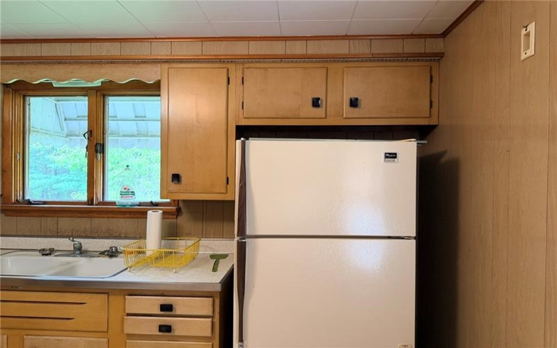 100 Kings Creek Rd, Burgettstown, 15021, 1 Bedroom Bedrooms, 4 Rooms Rooms,1 BathroomBathrooms,Residential,For Sale,Kings Creek Rd,1758590
