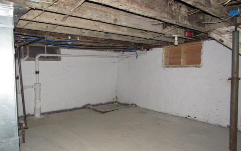 160 Tillman Avenue, Johnstown, 15905, 2 Bedrooms Bedrooms, 5 Rooms Rooms,1.1 BathroomsBathrooms,Residential,For Sale,Tillman Avenue,1758596