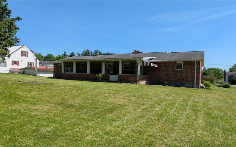 712 Belmont Street, Johnstown, 15904, 3 Bedrooms Bedrooms, 9 Rooms Rooms,2.1 BathroomsBathrooms,Residential,For Sale,Belmont Street,1758597