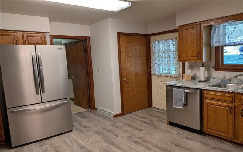 712 Belmont Street, Johnstown, 15904, 3 Bedrooms Bedrooms, 9 Rooms Rooms,2.1 BathroomsBathrooms,Residential,For Sale,Belmont Street,1758597