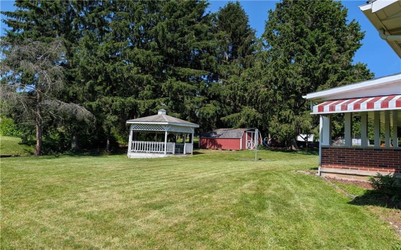 712 Belmont Street, Johnstown, 15904, 3 Bedrooms Bedrooms, 9 Rooms Rooms,2.1 BathroomsBathrooms,Residential,For Sale,Belmont Street,1758597
