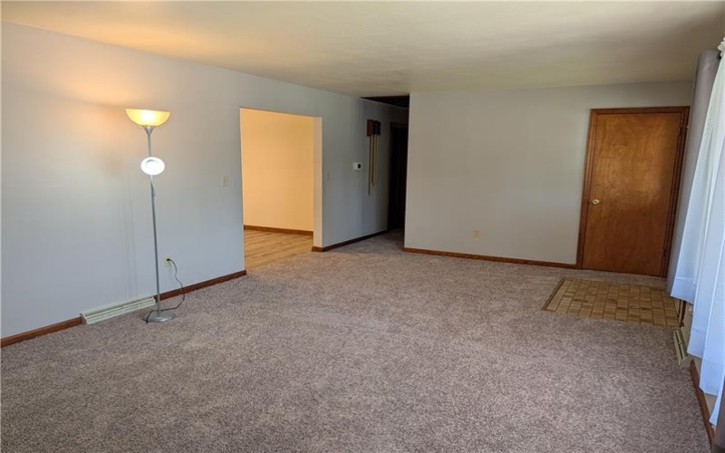 712 Belmont Street, Johnstown, 15904, 3 Bedrooms Bedrooms, 9 Rooms Rooms,2.1 BathroomsBathrooms,Residential,For Sale,Belmont Street,1758597