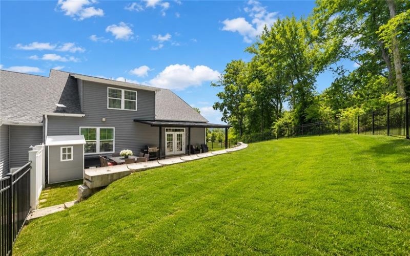 3003 Audrey Dr, Greensburg, 15601, 4 Bedrooms Bedrooms, 11 Rooms Rooms,3 BathroomsBathrooms,Residential,For Sale,Audrey Dr,1758248