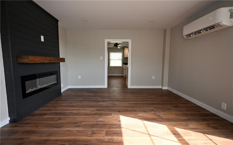809 Franklin Ave, Connellsville, 15425, 3 Bedrooms Bedrooms, 7 Rooms Rooms,1 BathroomBathrooms,Residential,For Sale,Franklin Ave,1758610