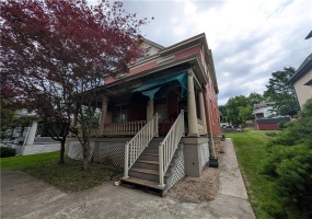 211 Wills Rd, Connellsville, 15425, 3 Bedrooms Bedrooms, ,2.1 BathroomsBathrooms,Residential,For Sale,Wills Rd,1758626