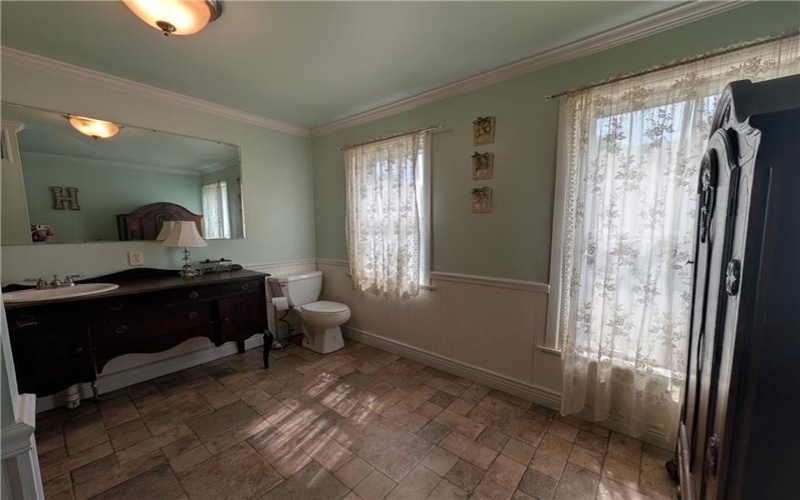 211 Wills Rd, Connellsville, 15425, 3 Bedrooms Bedrooms, ,2.1 BathroomsBathrooms,Residential,For Sale,Wills Rd,1758626
