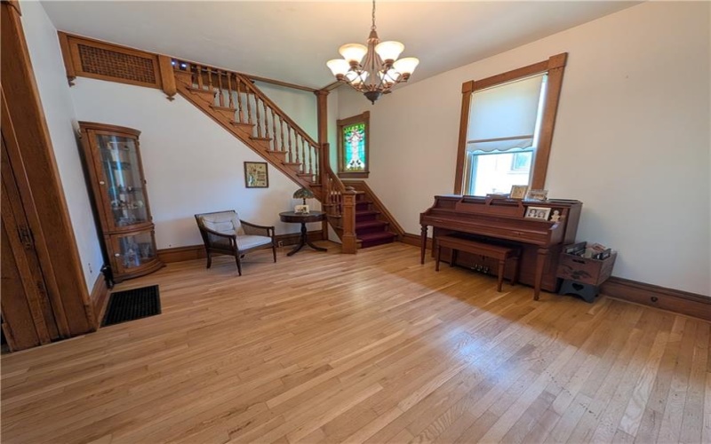 211 Wills Rd, Connellsville, 15425, 3 Bedrooms Bedrooms, ,2.1 BathroomsBathrooms,Residential,For Sale,Wills Rd,1758626