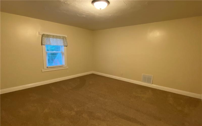 353 Derrick Ave, Uniontown, 15401, 3 Bedrooms Bedrooms, ,2 BathroomsBathrooms,Residential,For Sale,Derrick Ave,1758632
