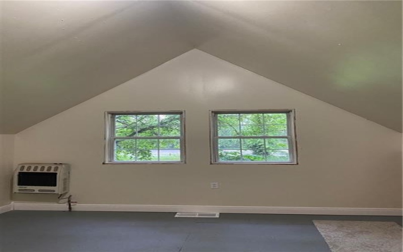 353 Derrick Ave, Uniontown, 15401, 3 Bedrooms Bedrooms, ,2 BathroomsBathrooms,Residential,For Sale,Derrick Ave,1758632