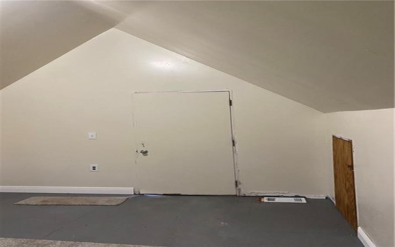 353 Derrick Ave, Uniontown, 15401, 3 Bedrooms Bedrooms, ,2 BathroomsBathrooms,Residential,For Sale,Derrick Ave,1758632