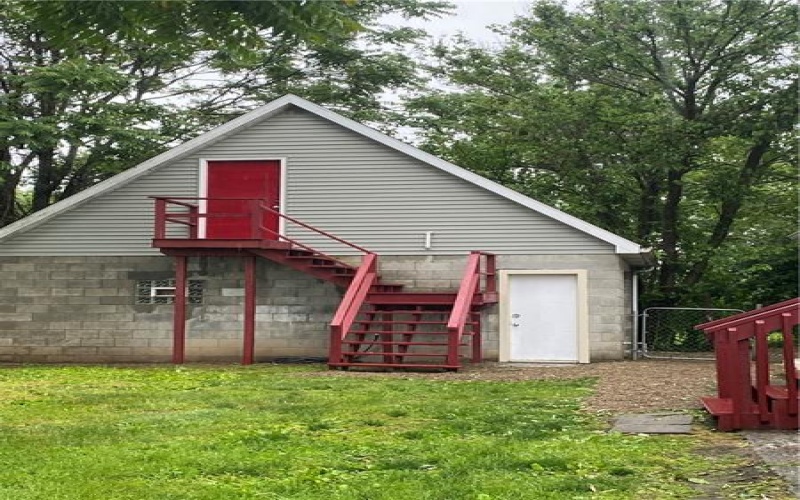 353 Derrick Ave, Uniontown, 15401, 3 Bedrooms Bedrooms, ,2 BathroomsBathrooms,Residential,For Sale,Derrick Ave,1758632