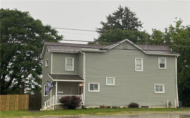 353 Derrick Ave, Uniontown, 15401, 3 Bedrooms Bedrooms, ,2 BathroomsBathrooms,Residential,For Sale,Derrick Ave,1758632