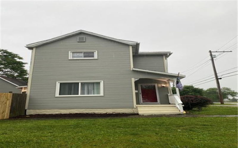 353 Derrick Ave, Uniontown, 15401, 3 Bedrooms Bedrooms, ,2 BathroomsBathrooms,Residential,For Sale,Derrick Ave,1758632