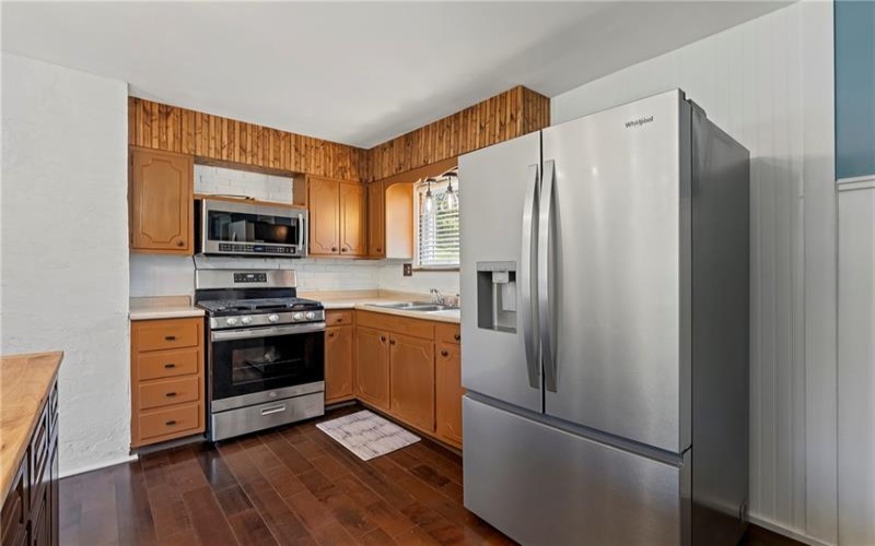 242 Hopwood Coolspring Road, Hopwood, 15445, 3 Bedrooms Bedrooms, 7 Rooms Rooms,2 BathroomsBathrooms,Residential,For Sale,Hopwood Coolspring Road,1758639