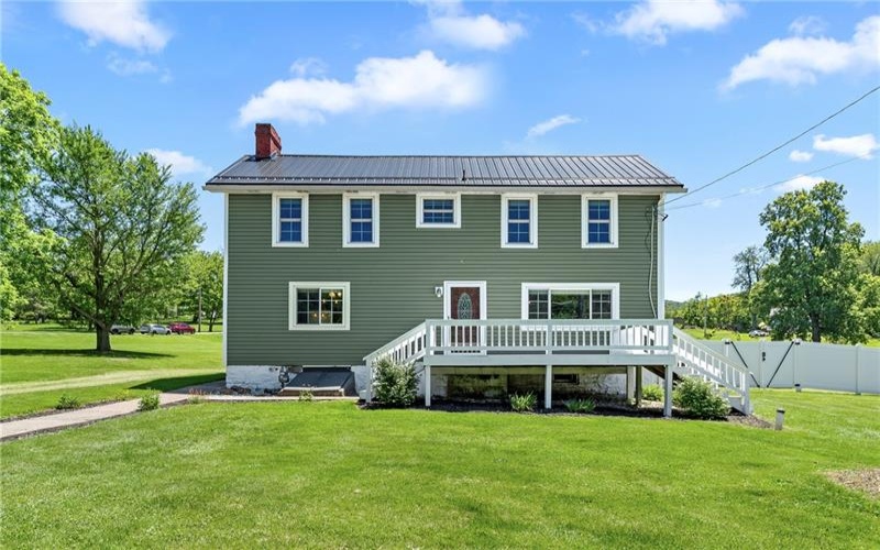 242 Hopwood Coolspring Road, Hopwood, 15445, 3 Bedrooms Bedrooms, 7 Rooms Rooms,2 BathroomsBathrooms,Residential,For Sale,Hopwood Coolspring Road,1758639