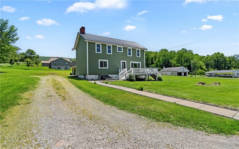242 Hopwood Coolspring Road, Hopwood, 15445, 3 Bedrooms Bedrooms, 7 Rooms Rooms,2 BathroomsBathrooms,Residential,For Sale,Hopwood Coolspring Road,1758639