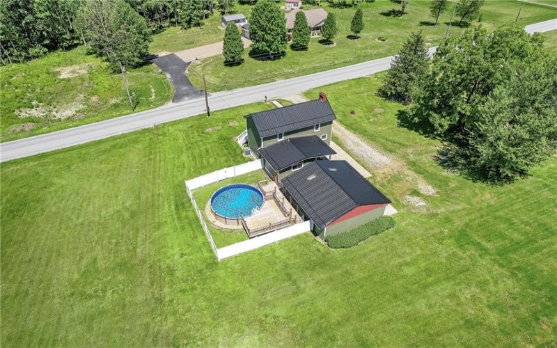 242 Hopwood Coolspring Road, Hopwood, 15445, 3 Bedrooms Bedrooms, 7 Rooms Rooms,2 BathroomsBathrooms,Residential,For Sale,Hopwood Coolspring Road,1758639