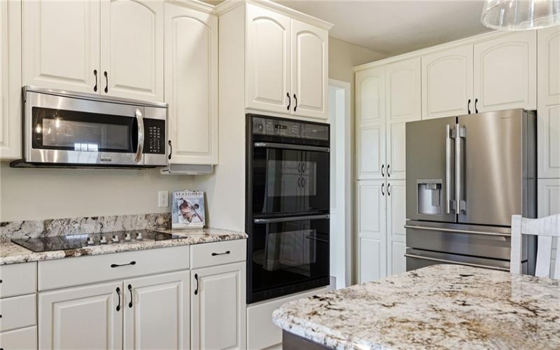 315 Fox Run Dr, Venetia, 15367, 4 Bedrooms Bedrooms, 11 Rooms Rooms,3.2 BathroomsBathrooms,Residential,For Sale,Fox Run Dr,1758647