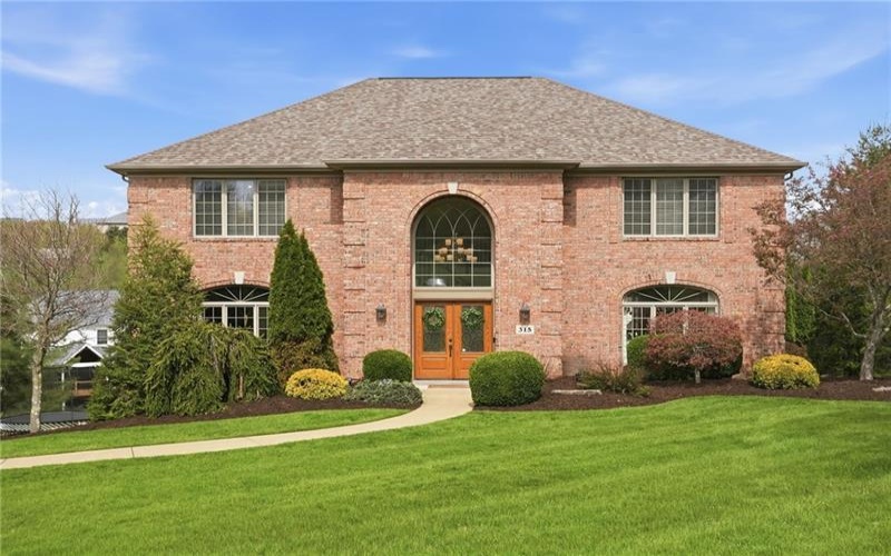 315 Fox Run Dr, Venetia, 15367, 4 Bedrooms Bedrooms, 11 Rooms Rooms,3.2 BathroomsBathrooms,Residential,For Sale,Fox Run Dr,1758647