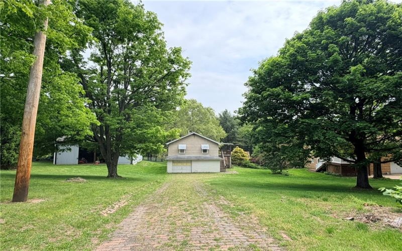 96 &100 Kings Creek Rd, Burgettstown, 15021, 4 Bedrooms Bedrooms, ,Farm-acreage-lot,For Sale,5 out buildings,Kings Creek Rd,1758696