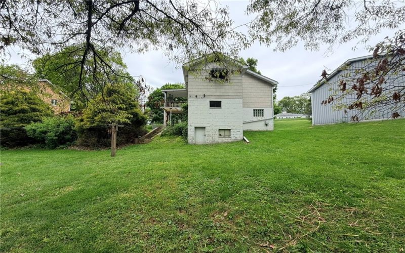 96 &100 Kings Creek Rd, Burgettstown, 15021, 4 Bedrooms Bedrooms, ,Farm-acreage-lot,For Sale,5 out buildings,Kings Creek Rd,1758696