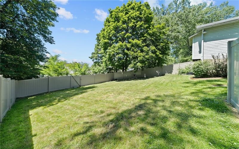221 Wade Ave, Washington, 15301, 5 Bedrooms Bedrooms, ,2.1 BathroomsBathrooms,Residential,For Sale,Wade Ave,1758726
