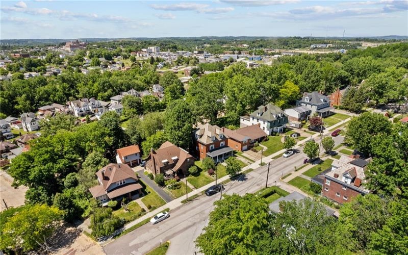 221 Wade Ave, Washington, 15301, 5 Bedrooms Bedrooms, ,2.1 BathroomsBathrooms,Residential,For Sale,Wade Ave,1758726