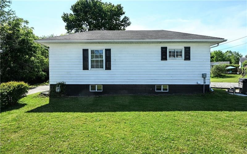 620 Eleanor Ave, Scottdale, 15683, 3 Bedrooms Bedrooms, 7 Rooms Rooms,1 BathroomBathrooms,Residential,For Sale,Eleanor Ave,1758770