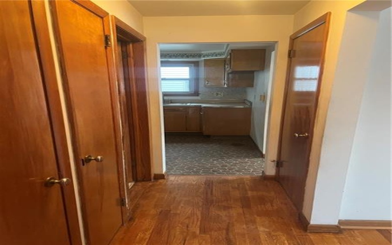 1020 Poe St, Vandergrift, 15690, 3 Bedrooms Bedrooms, ,Residential,For Sale,Poe St,1735970