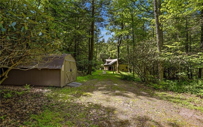 605 Laurel Falls Road, Meyersdale, 15552, 3 Bedrooms Bedrooms, ,2 BathroomsBathrooms,Residential,For Sale,Laurel Falls Road,1758252