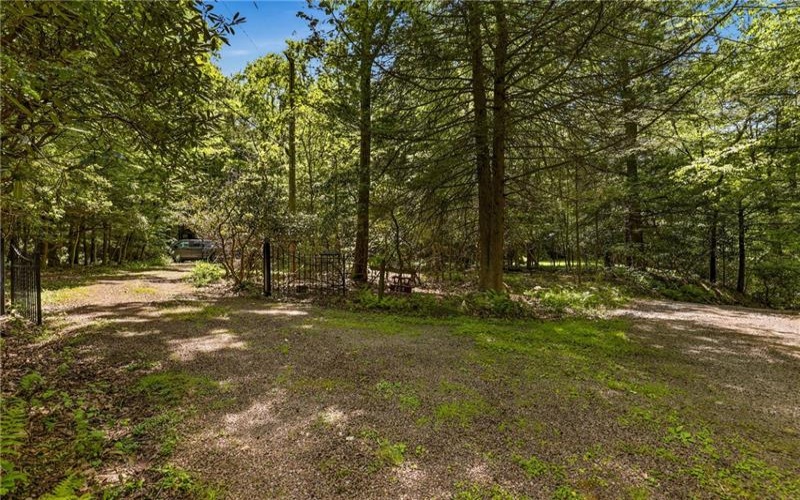 605 Laurel Falls Road, Meyersdale, 15552, 3 Bedrooms Bedrooms, ,2 BathroomsBathrooms,Residential,For Sale,Laurel Falls Road,1758252