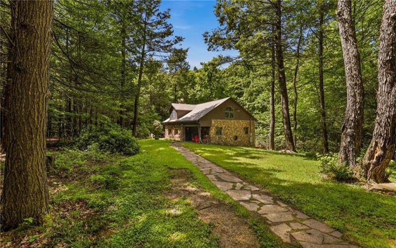 605 Laurel Falls Road, Meyersdale, 15552, 3 Bedrooms Bedrooms, ,2 BathroomsBathrooms,Residential,For Sale,Laurel Falls Road,1758252
