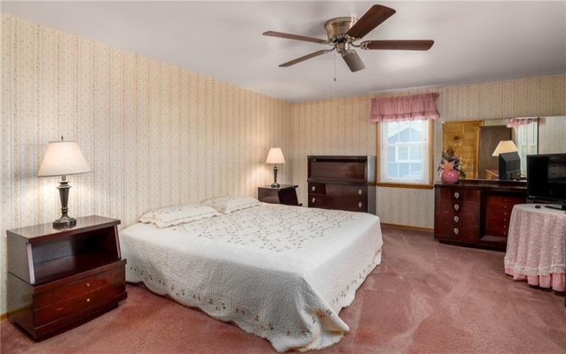 3061 Dividend Dr, Washington, 15301, 4 Bedrooms Bedrooms, 12 Rooms Rooms,2.1 BathroomsBathrooms,Residential,For Sale,Dividend Dr,1758804