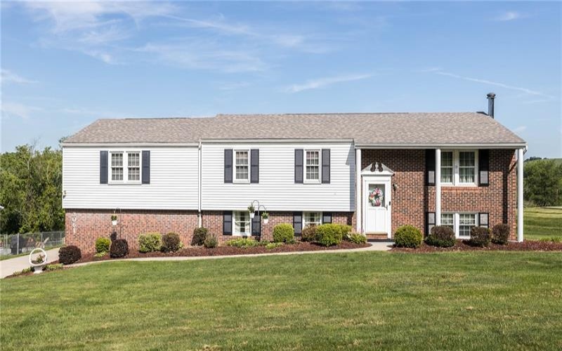 3061 Dividend Dr, Washington, 15301, 4 Bedrooms Bedrooms, 12 Rooms Rooms,2.1 BathroomsBathrooms,Residential,For Sale,Dividend Dr,1758804