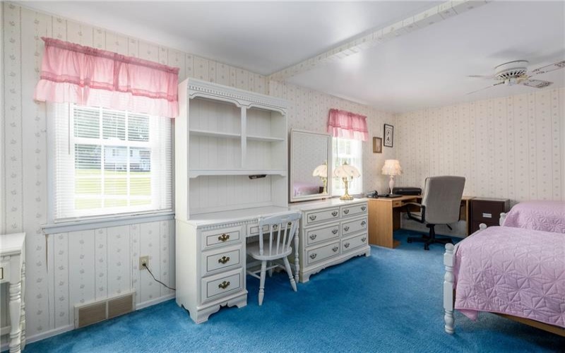 3061 Dividend Dr, Washington, 15301, 4 Bedrooms Bedrooms, 12 Rooms Rooms,2.1 BathroomsBathrooms,Residential,For Sale,Dividend Dr,1758804
