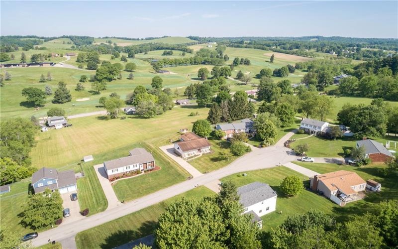 3061 Dividend Dr, Washington, 15301, 4 Bedrooms Bedrooms, 12 Rooms Rooms,2.1 BathroomsBathrooms,Residential,For Sale,Dividend Dr,1758804