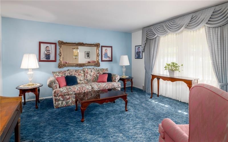 3061 Dividend Dr, Washington, 15301, 4 Bedrooms Bedrooms, 12 Rooms Rooms,2.1 BathroomsBathrooms,Residential,For Sale,Dividend Dr,1758804