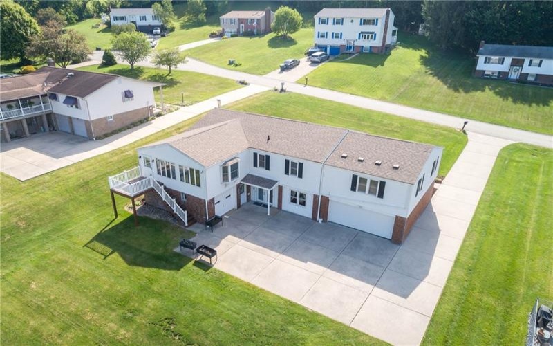 3061 Dividend Dr, Washington, 15301, 4 Bedrooms Bedrooms, 12 Rooms Rooms,2.1 BathroomsBathrooms,Residential,For Sale,Dividend Dr,1758804