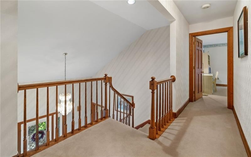 102 Brandywine Dr, Canonsburg, 15317, 4 Bedrooms Bedrooms, 14 Rooms Rooms,4.1 BathroomsBathrooms,Residential,For Sale,Brandywine Dr,1758844