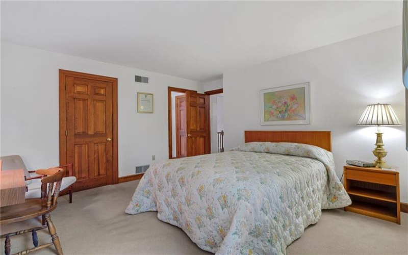 102 Brandywine Dr, Canonsburg, 15317, 4 Bedrooms Bedrooms, 14 Rooms Rooms,4.1 BathroomsBathrooms,Residential,For Sale,Brandywine Dr,1758844