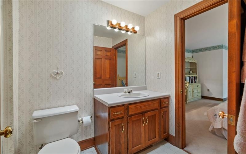 102 Brandywine Dr, Canonsburg, 15317, 4 Bedrooms Bedrooms, 14 Rooms Rooms,4.1 BathroomsBathrooms,Residential,For Sale,Brandywine Dr,1758844