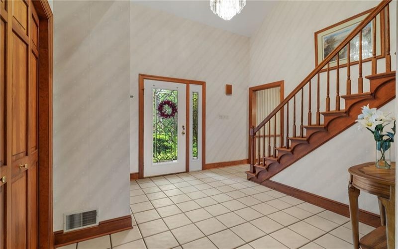 102 Brandywine Dr, Canonsburg, 15317, 4 Bedrooms Bedrooms, 14 Rooms Rooms,4.1 BathroomsBathrooms,Residential,For Sale,Brandywine Dr,1758844