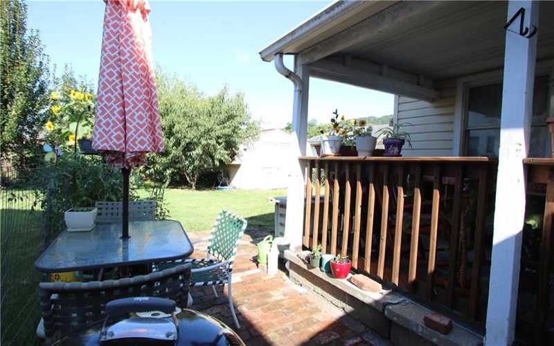 102 10th St, Monongahela, 15063, 3 Bedrooms Bedrooms, 9 Rooms Rooms,1.1 BathroomsBathrooms,Residential,For Sale,10th St,1740602