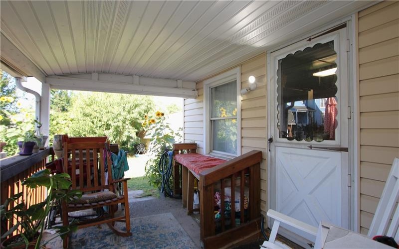 102 10th St, Monongahela, 15063, 3 Bedrooms Bedrooms, 9 Rooms Rooms,1.1 BathroomsBathrooms,Residential,For Sale,10th St,1740602