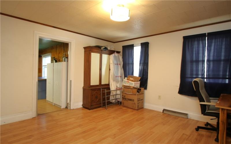 102 10th St, Monongahela, 15063, 3 Bedrooms Bedrooms, 9 Rooms Rooms,1.1 BathroomsBathrooms,Residential,For Sale,10th St,1740602