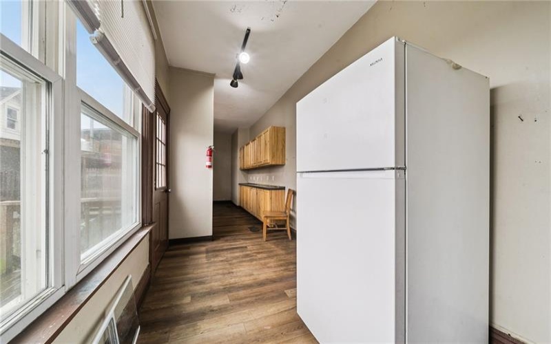 406 WASHINGTON AVE, CHARLEROI, 15022, 8 Bedrooms Bedrooms, 11 Rooms Rooms,2 BathroomsBathrooms,Residential,For Sale,WASHINGTON AVE,1744516