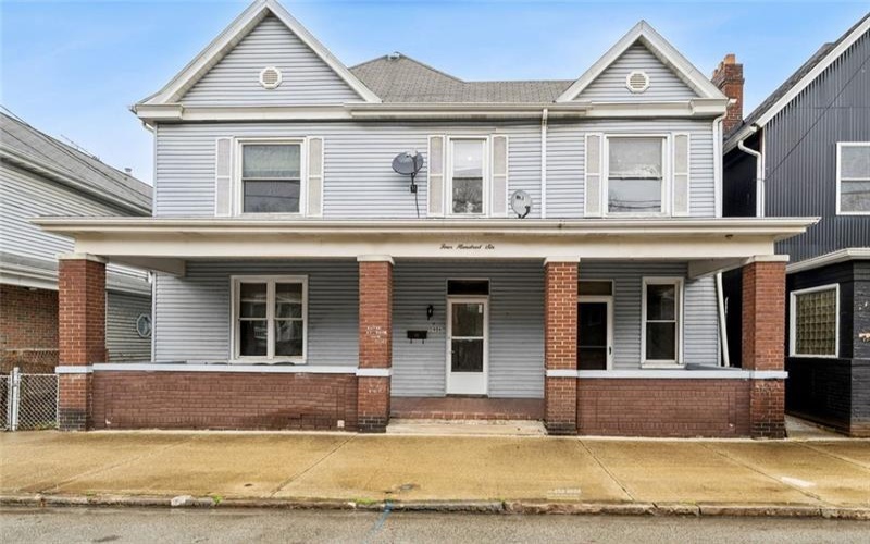 406 WASHINGTON AVE, CHARLEROI, 15022, 8 Bedrooms Bedrooms, 11 Rooms Rooms,2 BathroomsBathrooms,Residential,For Sale,WASHINGTON AVE,1744516
