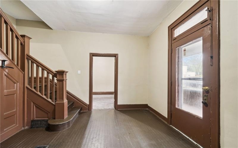 406 WASHINGTON AVE, CHARLEROI, 15022, 8 Bedrooms Bedrooms, 11 Rooms Rooms,2 BathroomsBathrooms,Residential,For Sale,WASHINGTON AVE,1744516