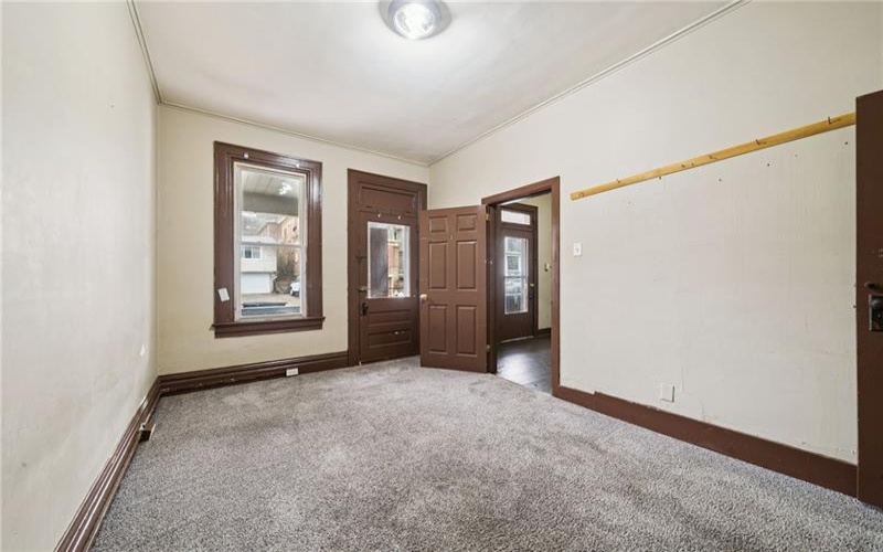 406 WASHINGTON AVE, CHARLEROI, 15022, 8 Bedrooms Bedrooms, 11 Rooms Rooms,2 BathroomsBathrooms,Residential,For Sale,WASHINGTON AVE,1744516