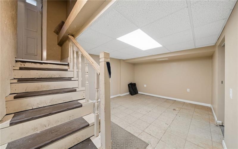 107 9TH STREET, DONORA, 15033, 5 Bedrooms Bedrooms, 10 Rooms Rooms,2 BathroomsBathrooms,Residential,For Sale,9TH STREET,1758763